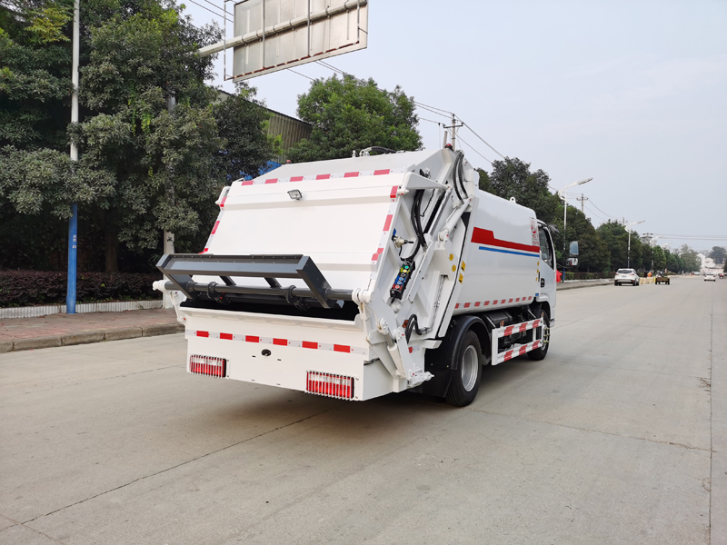 中潔牌3噸壓縮式垃圾車(chē)