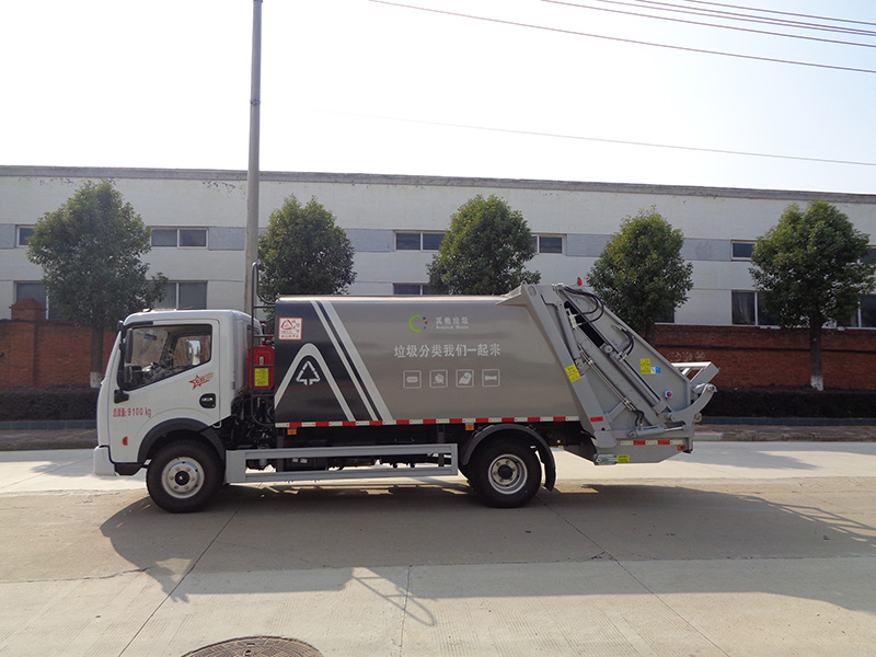 XZL5090ZYS6型壓縮式垃圾車(chē)