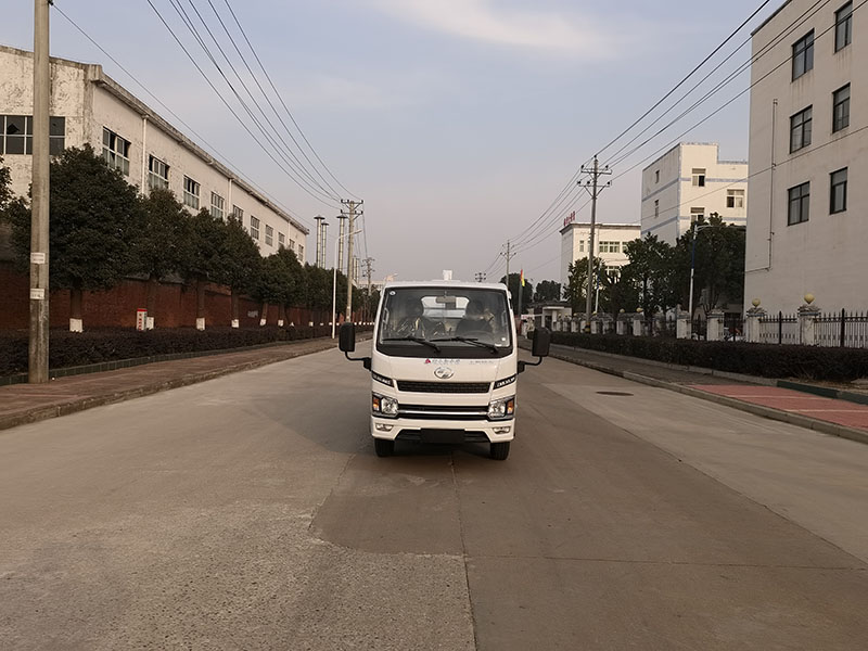 XZL5040GXWBEV型純電動(dòng)吸污車