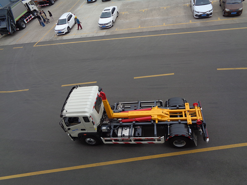 XZL5184ZXX6型車廂可卸式垃圾車